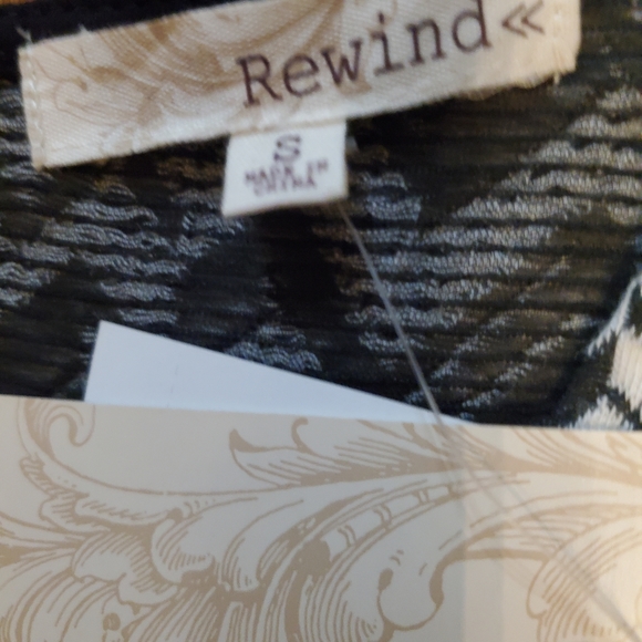 Womens dress - Picture 3 of 3